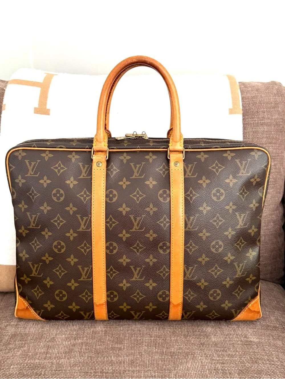 Authentic Louis Vuitton Porte Documents Voyage unisex bag M53361 brown LV